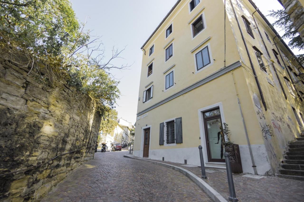 Monte 21 - San Giusto Trieste Exterior foto